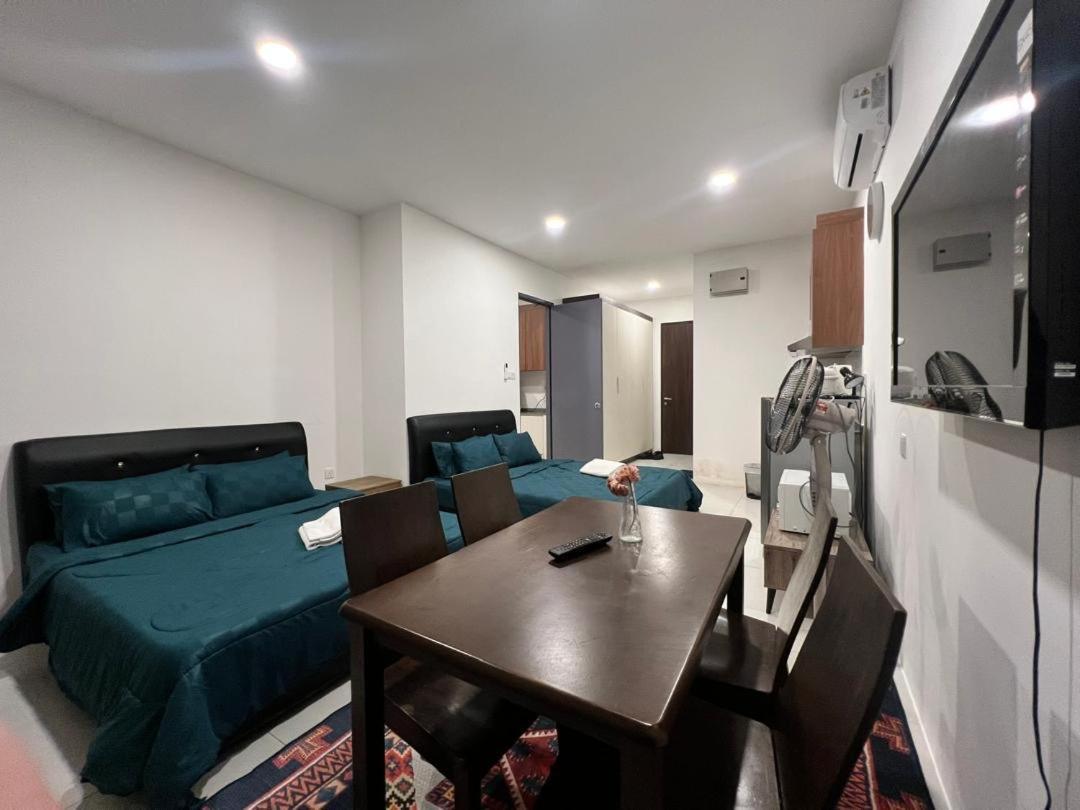 Daisy @ The Podium Apartment Kuching